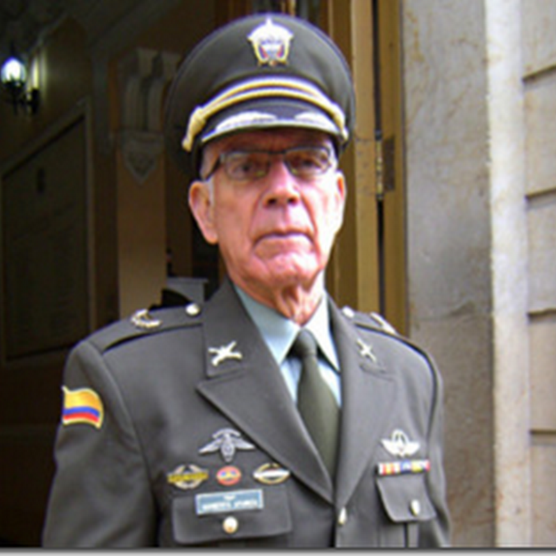 Recuerdos del oficial activo más antiguo de la Policía con 78 años