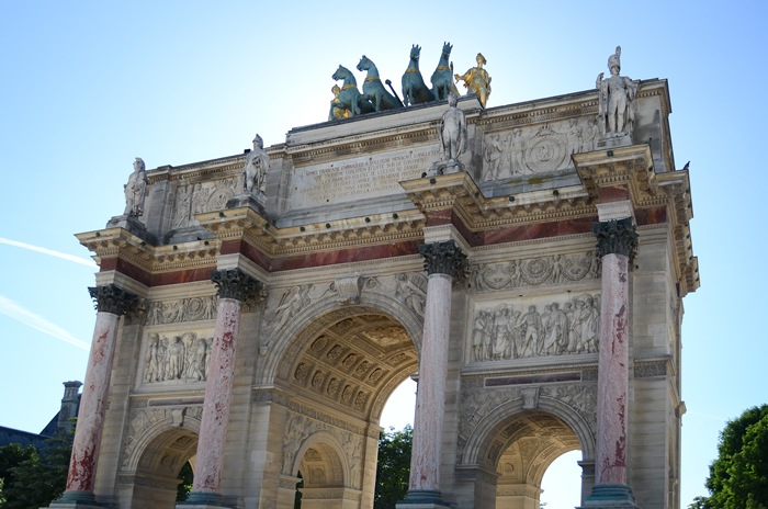 [ArcDuCarrousel22.jpg]