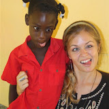 Profe Sarah with Manuela... this describes Manuela perfectly
