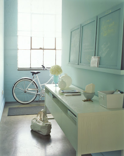 For better household communication, place a set of decorative chalkboards in the entryway.