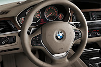 New BMW 3 Series: Cockpit Luxury Line (10/2011)