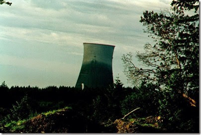 FH000012 Trojan Nuclear Power Plant Cooling Tower on May 21, 2006