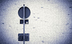 schild von hinten schild von hinten
