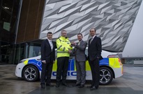 Vaux-Ampera-Police-3 Vaux-Ampera-Police-3