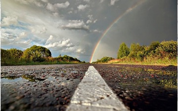 rainbow-on-road-800x500