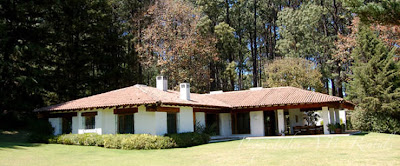 casa-rancho-dale-en-la-zona-del-bosque-en-valle-de-bravo-1.jpg