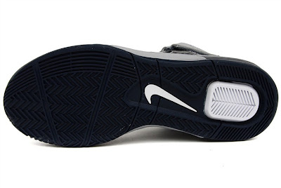 Detailed Look at Nike Soldier 5 in White/Navy/Grey nike air max soldier 5 gr white navy grey 3 05 Detailed Look at Nike Soldier 5 in White/Navy/Grey