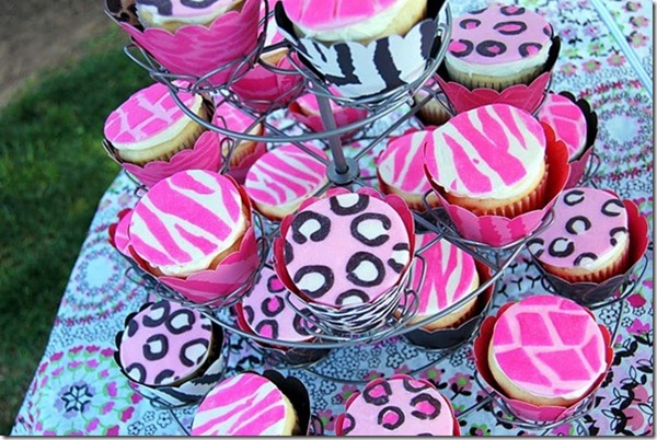 leopard cupcakes leopard cupcakes