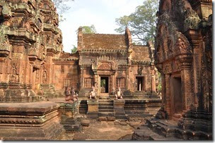 Cambodia Angkor Banteay Srei 131228_0041