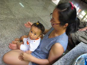 พู่กันเที่ยววัดกับพ่อแม่