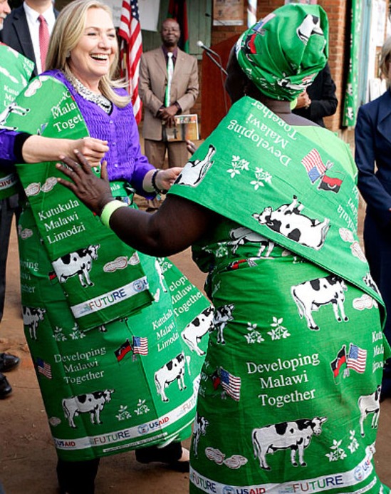 [hillary_clinton_dancing%255B4%255D.jpg]