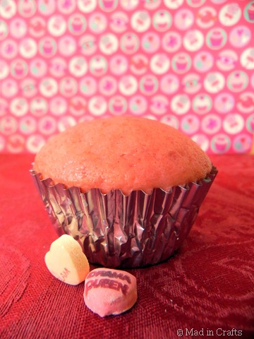 baked pop cupcake