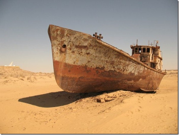 Navios abandonados de Mar de Aral (1)