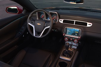 2014-Chevrolet-CamaroSSconv-069