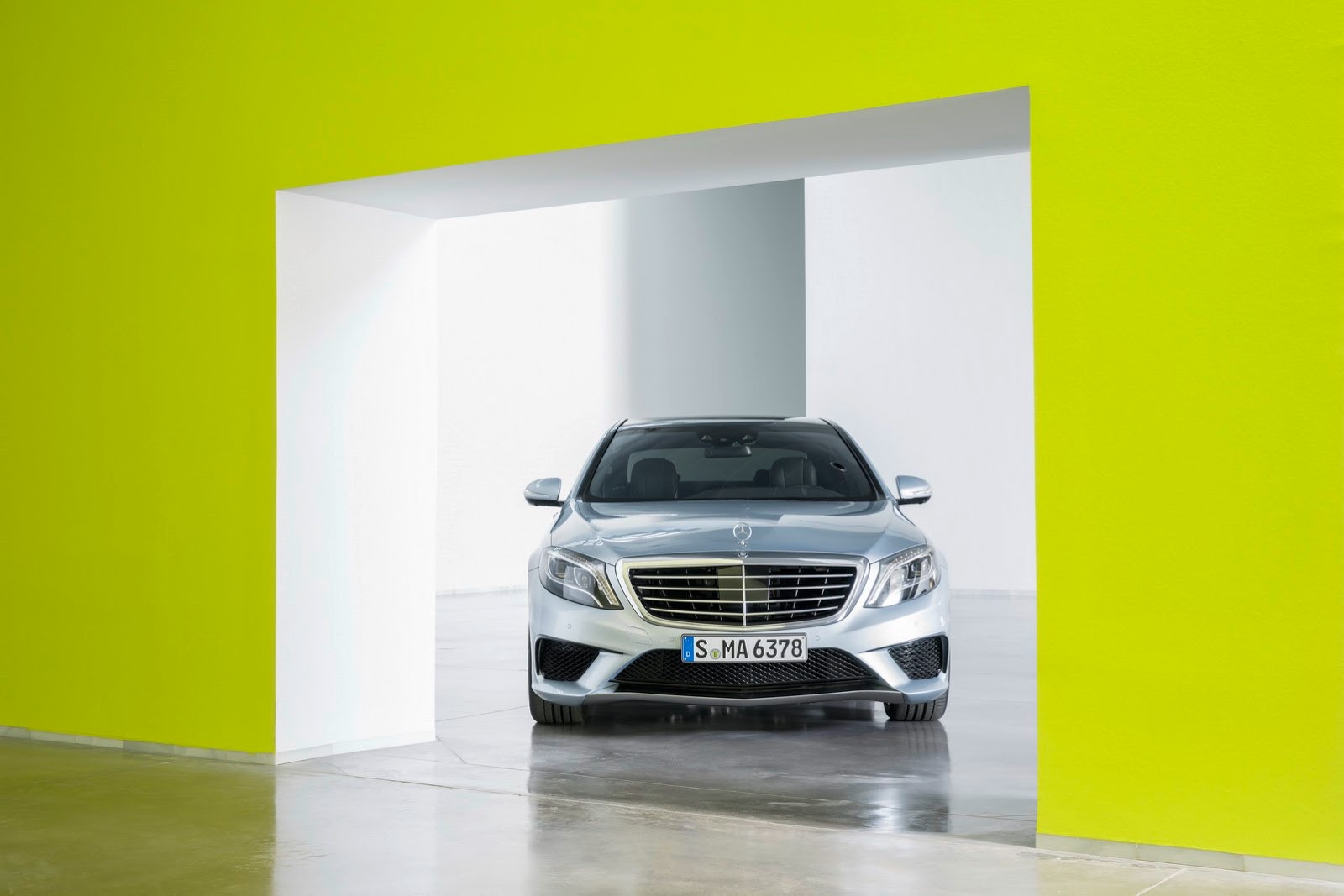 [2014-Mercedes-S63-AMG-4%255B2%255D.jpg]