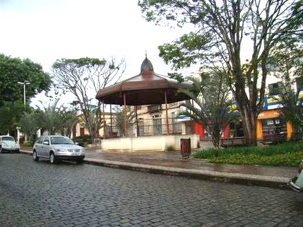 A hora de valorizar a comunicação local e regional