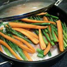 Salmon and  Asparagus With Coconut Sauce