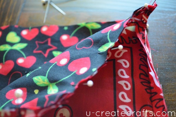 Drawstring Bandanna Backpack Step 23