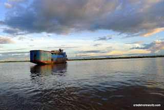 This looks MadMax - post-apocalyptic.  This is a boat full of hammocks.  We aren't sure what it was for.