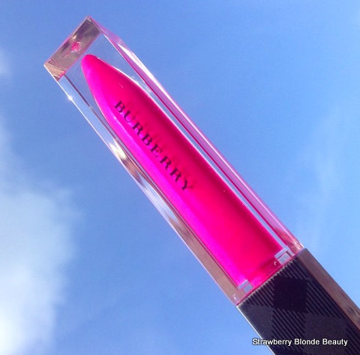 Burberry-Pink-Sweet-Pea-Lip_Glow-blog-giveaway-competition