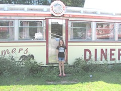 8.8.11 VT Lily at the VT dinner1 8.8.11 VT Lily at the VT dinner1