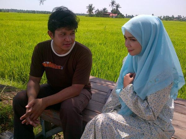 [dhia%2520azmi%255B6%255D.jpg]