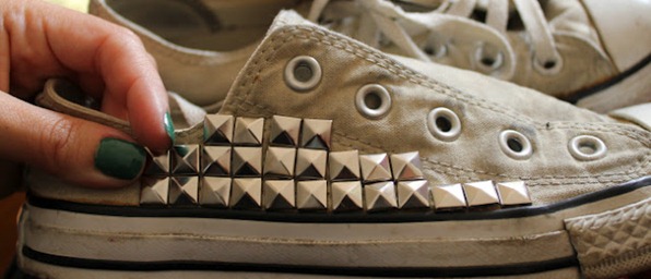 DIY tachas_converse