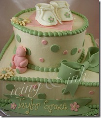 cutest baby shower cake
