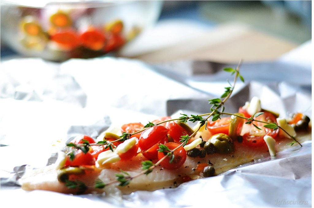 [sole-with-tomatoes-and-olives4.jpg]