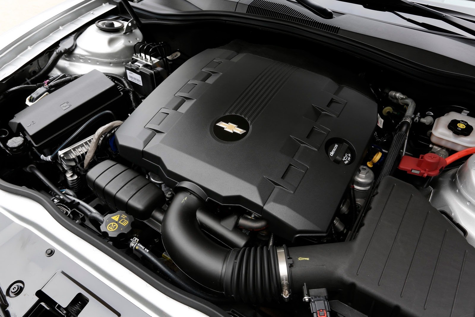 [2014-Chevrolet-Camaro-V6-9%255B2%255D.jpg]
