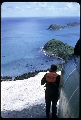 [vetter_1972-06_z03_cliff-colura_5_5x7%255B6%255D.jpg]
