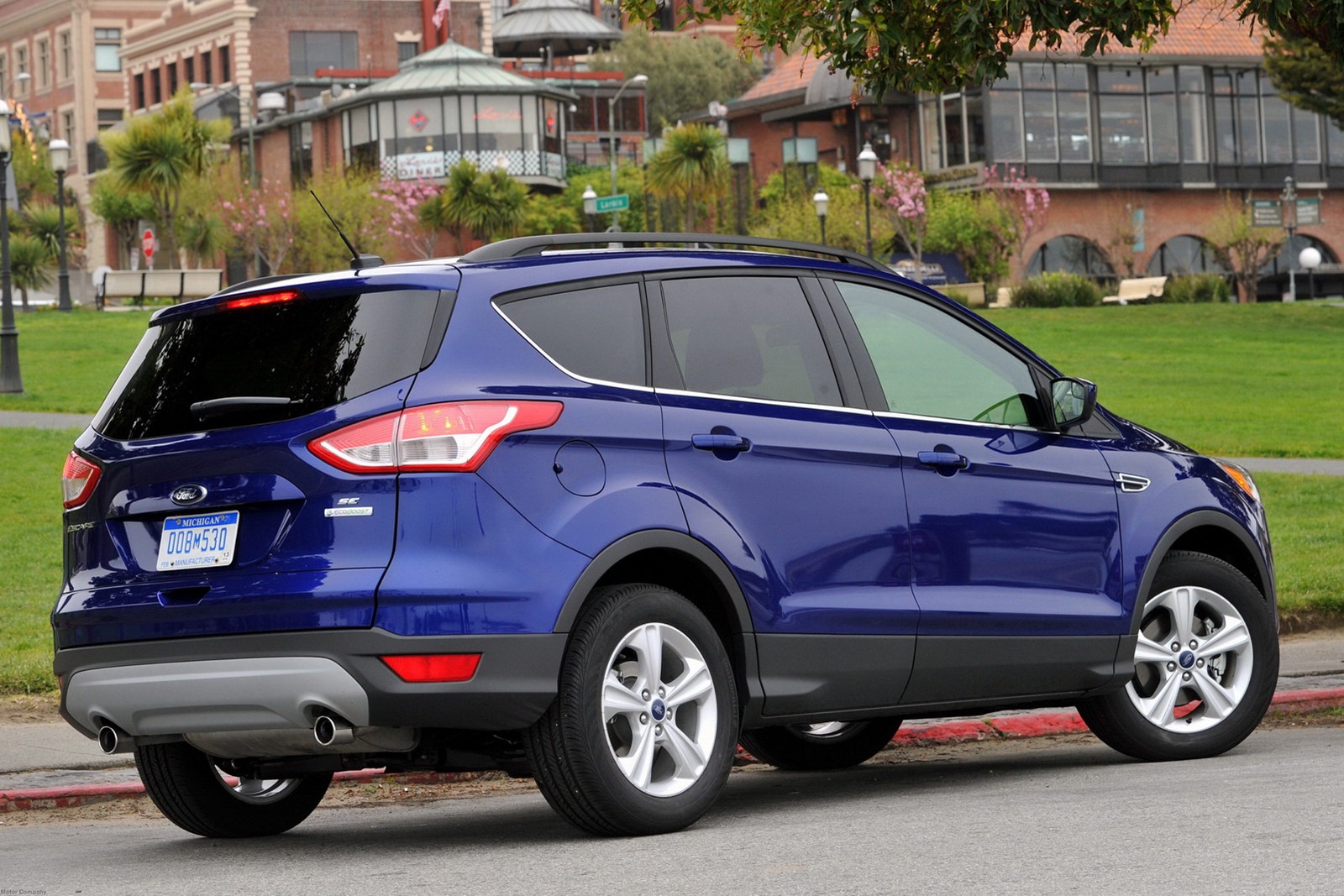 [2013-Ford-Escape-8%255B2%255D.jpg]