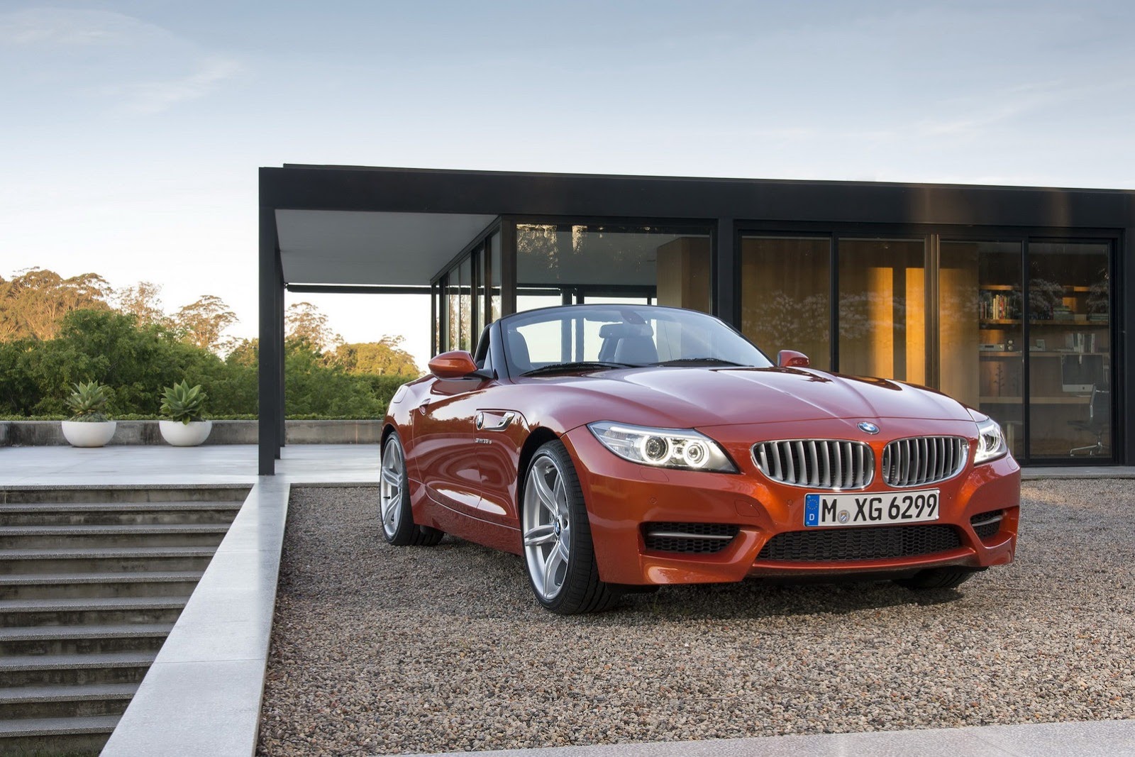 2014-BMW-Z4-Roadster-62[2].jpg