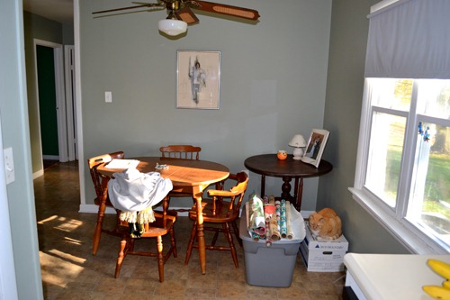 [dining%2520room%2520before%255B3%255D.jpg]