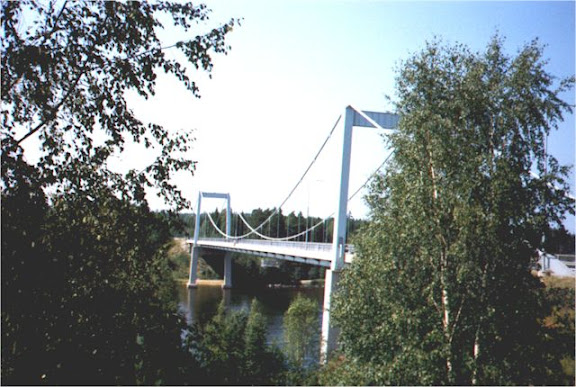 Suspension bridge