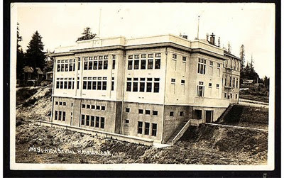 1915 Rainier High School in Rainier, Oregon