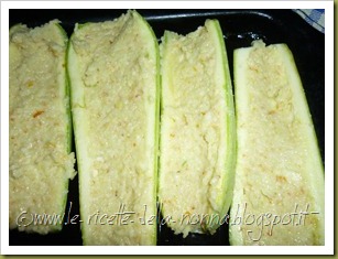 Zucchine al forno vegan ripiene con tofu e pangrattato (10)