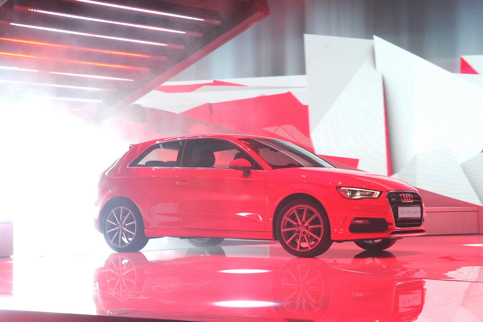 [2013-Audi-A3-4%255B2%255D.jpg]