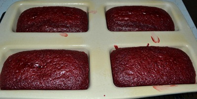 [red-velvet-cake-baked3.jpg]