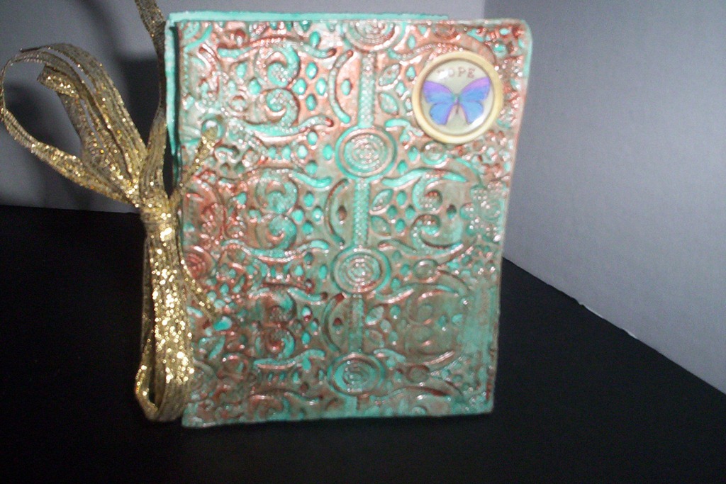 [Paperclay%2520%2520book%2520015%255B3%255D.jpg]