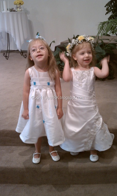 [wedding-sisters7%255B12%255D.jpg]