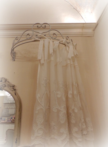 Shabby and charme: tende, tendine , tendoni e altro… da shabby ... Tende shabby chic on line