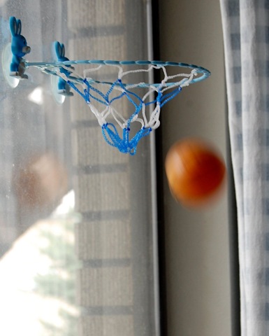 [easterhoops2.jpg]