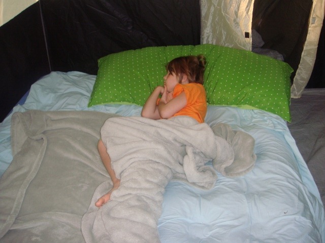 [kitchen%2520and%2520camp%2520020%2520%2528640x480%2529%255B2%255D.jpg]
