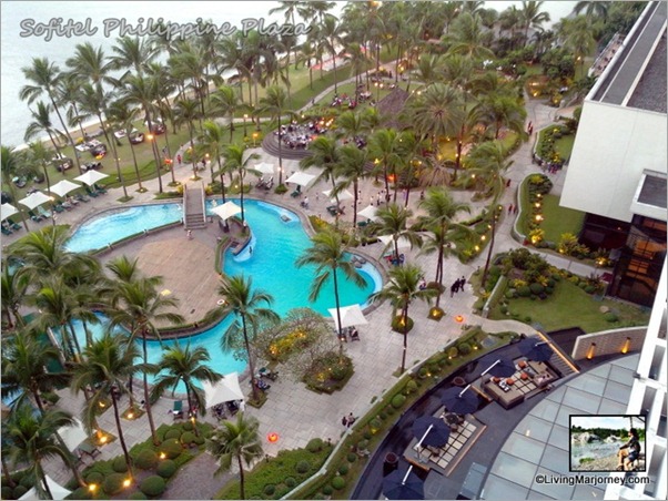 Sofitel's lagoon pool