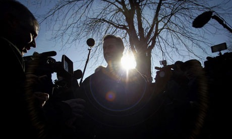 [Rick-Santorum-surrounded--007%255B4%255D.jpg]
