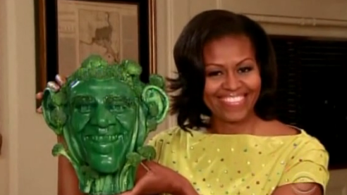 [mo%2520and%2520barackoli%255B3%255D.png]