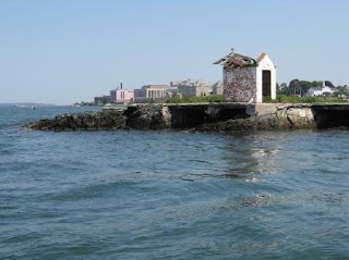 Gulls Rocks today - all that remains of the original structures is the tiny oil house - photo from fizber.com Gulls Rocks today - all that remains of the original structures is the tiny oil house - photo from fizber.com