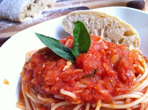 Pasta al Pomodoro Cooking with Garlic Jessica Robinson Life the Epic Journey Pasta al Pomodoro Cooking with Garlic Jessica Robinson Life the Epic Journey