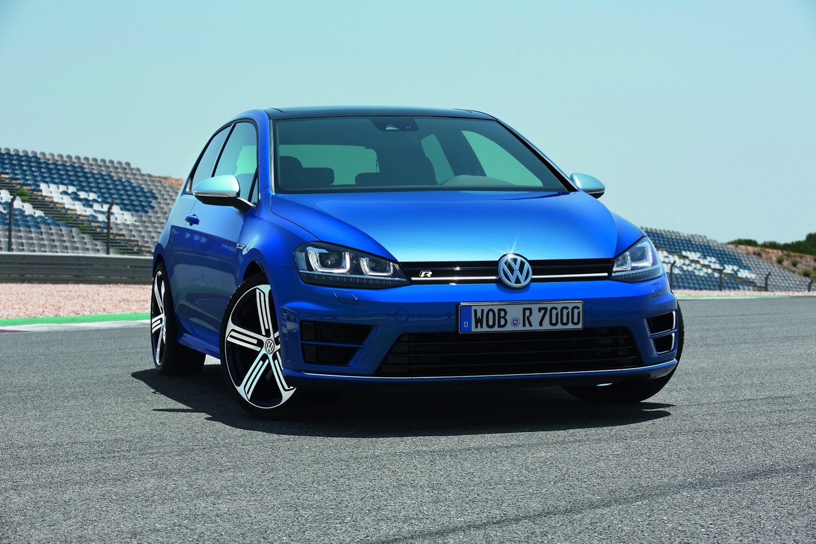 [2014-VW-Golf-R-28%255B2%255D.jpg]